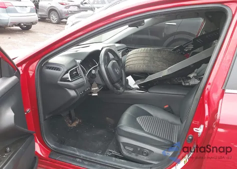 2024 Toyota Camry Se из США, поврежденный, VIN 4T1G11BKXRU114962